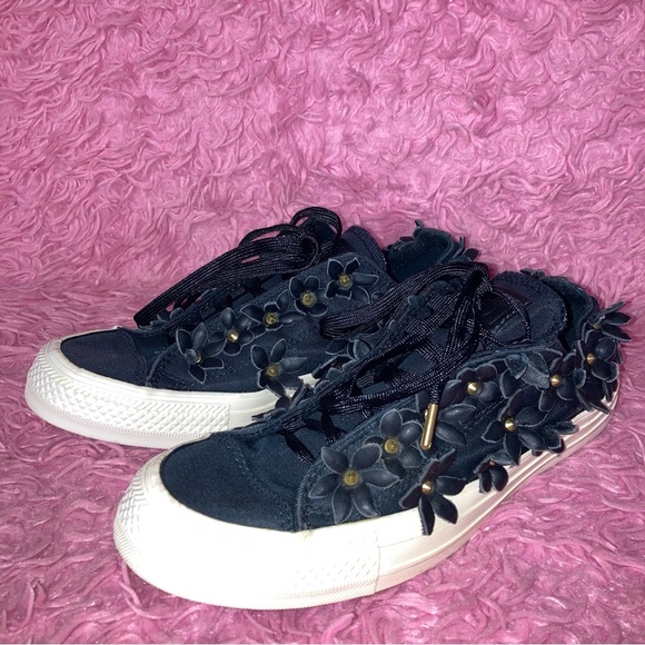 Converse X PatBo Chuck Taylor Studs & Flower Sneakers Black Size 6.5 - Picture 3 of 15